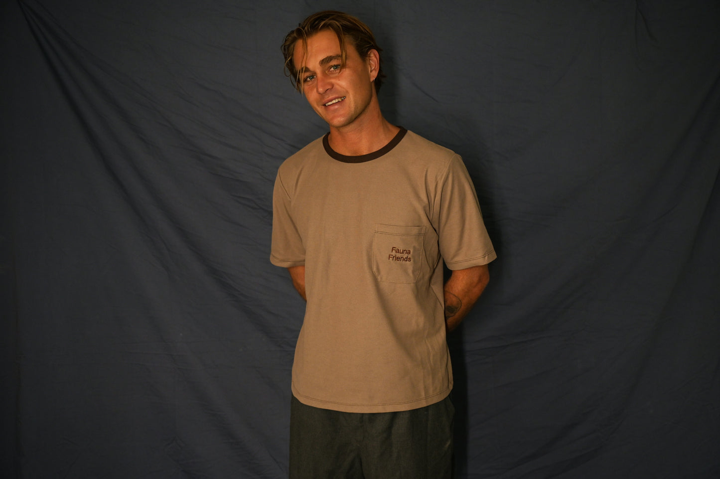 KAHKI T-SHIRT