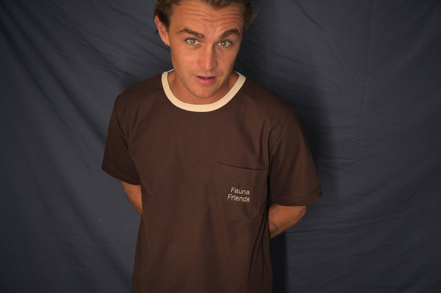 BROWN T-SHIRT